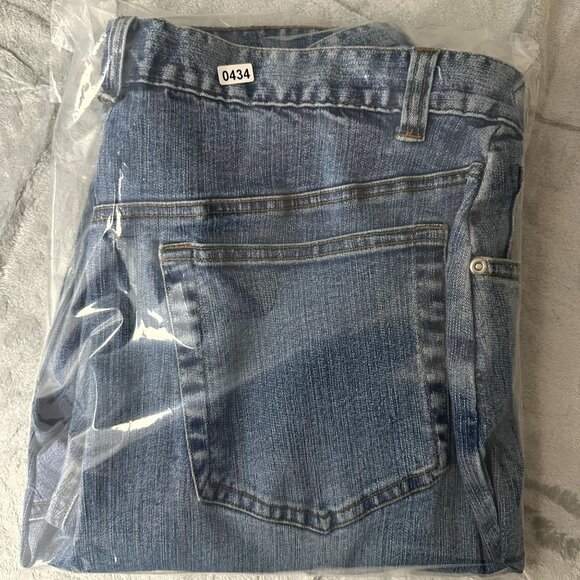 Austin Clothing Co. Women's Capri Denim Jeans Stretch Ankle Slit Blue Size 12 - Picture 9 of 9